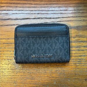 Michael kors small wallet